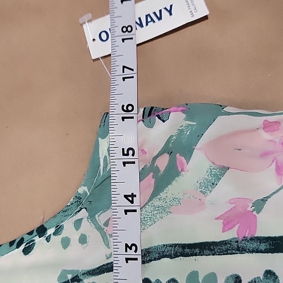 Old Navy Size XSP Patterned V Neck Cutout Tank Top, NEW With Tag - Picture 9 of 13
